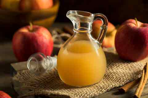 Learn common uses for apple cider vinegar.